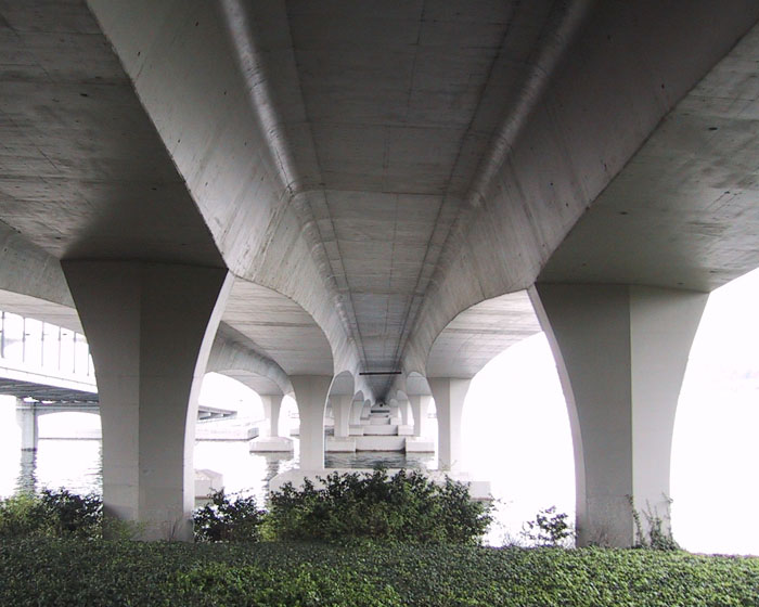 The I-90 floating bridge, as seen from Mercer island.